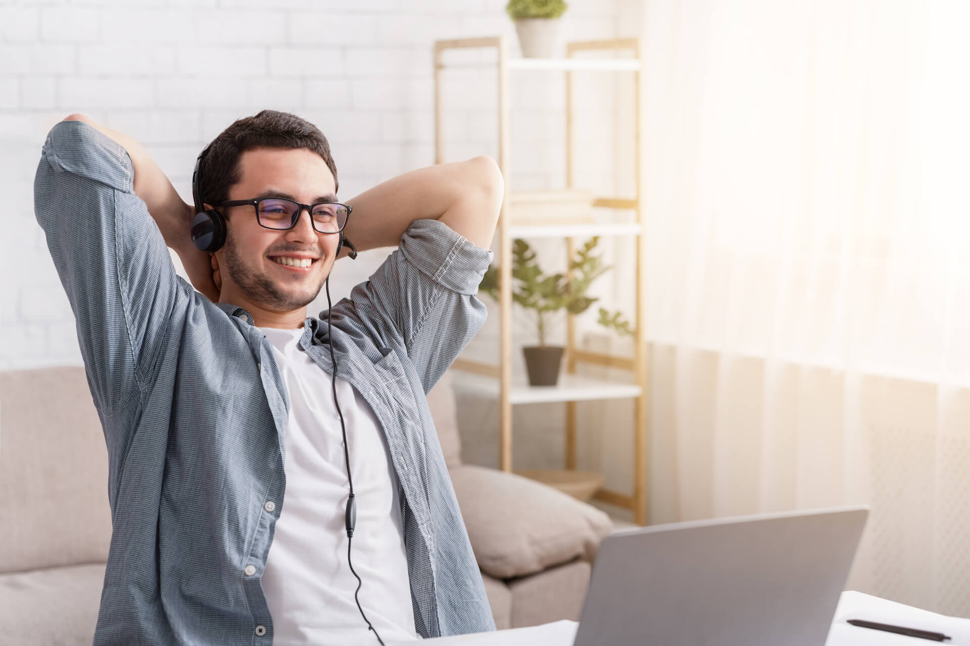 online-webinar-and-remote-work-man-in-headset-wit-2022-12-16-09-10-20-utc.jpg